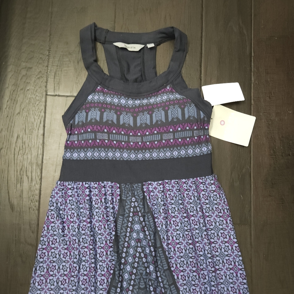 NWT Athleta Rio Maxi Dress Racerback Purple Printed XS has built in shelf bra. - Picture 4 of 12